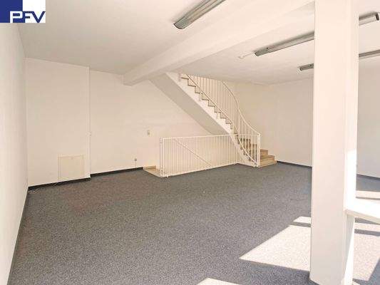 1.OG Referenzeinheit unrenoviert