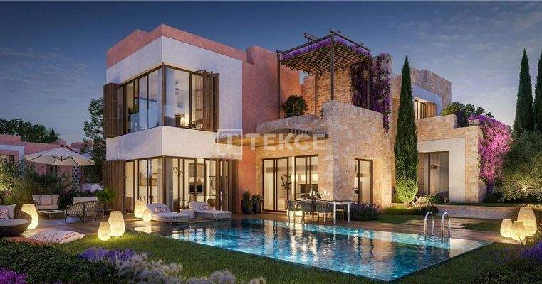 Detached Beachfront Villas with Swimming Pool in İzmir Çeşme