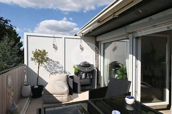 Balkon Whg. DG (Blick 2)