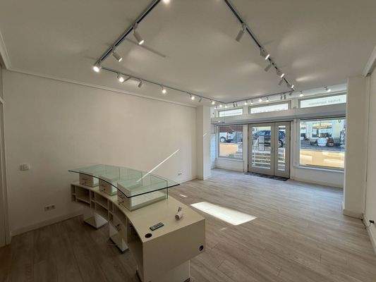 Villa Livia - Laden 2 (7).jpg