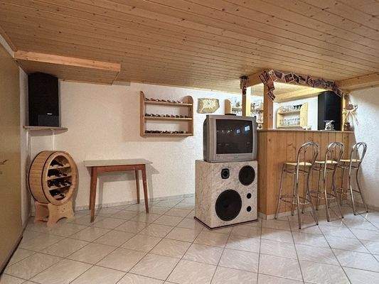 Partyraum Bar Kellergeschoss