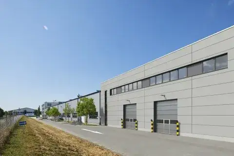 Fürstenfeldbruck Halle, Fürstenfeldbruck Hallenfläche