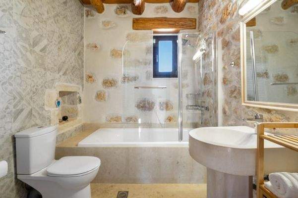 Kreta, Melidoni: Charmante möblierte Villa mit atemberaubender Aussicht zu verkaufen