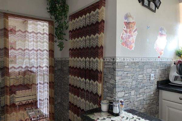 separater Abstellbereich in der Küche