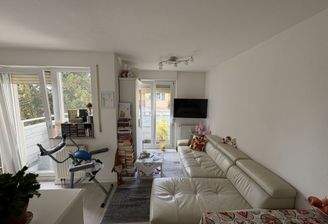 • Heller Wohnbereich