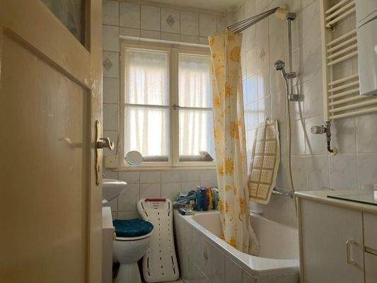 PHOTO-2025-03-19-11-54-22 4.jpg