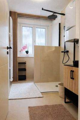 Bad, Blick vom Eingang