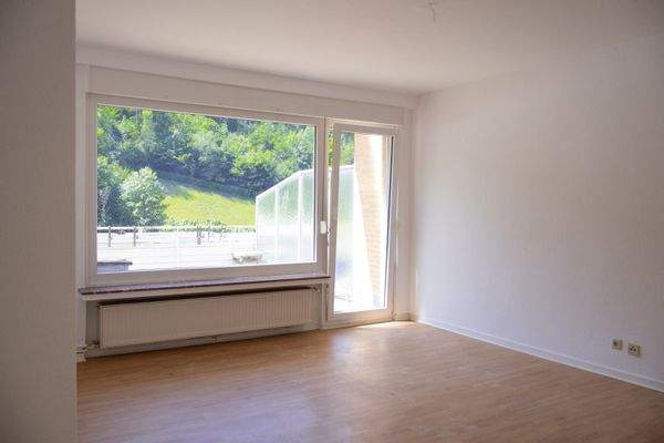 Wohnzimmer mit Terrassenzugang