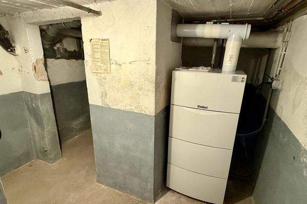 Heizungsraum im Keller.
