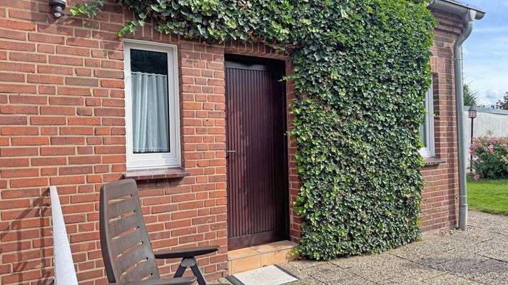 Hauseingang Anbau Rückwärts 