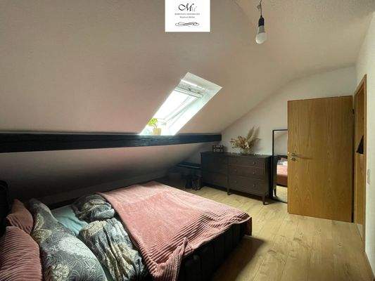 1.OG-2,5 Zi-Whg Schlafzimmer