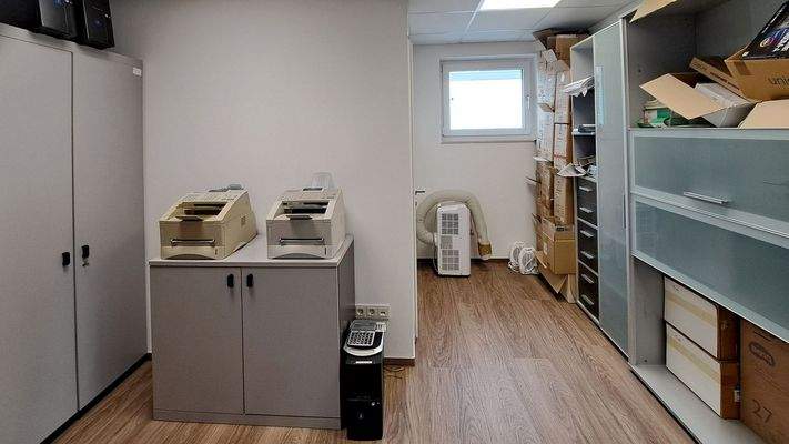 Abstell- und Technikraum.jpg