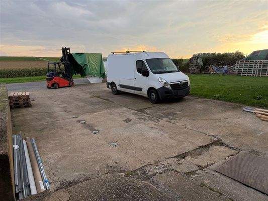 befestigte Freifläche