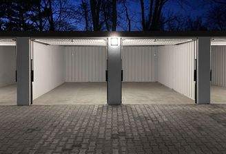 Beispielbild bei Nacht