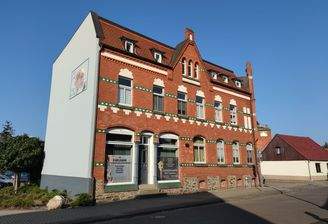 Außen 01 SchönwStr11TGH vom 20.09.2024.jpg