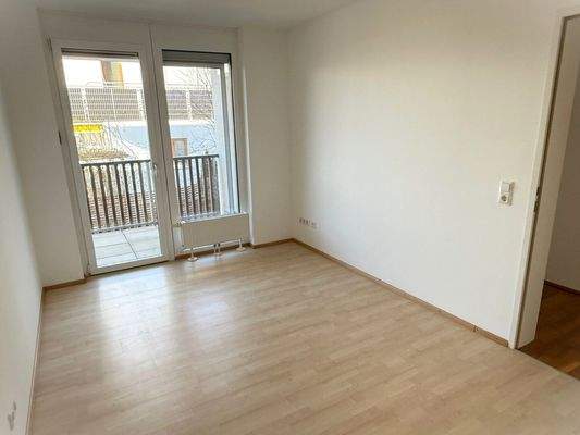 Zimmer 2 mit Terrassenzugang Norden