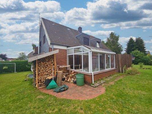 seitliche Rückansicht von rechts