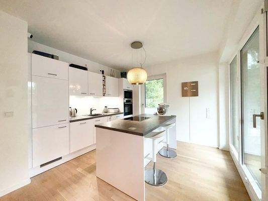 luxuriöse Einbauküche