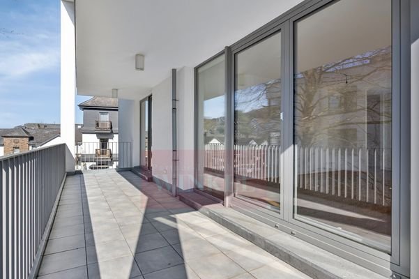 Terrasse überdacht