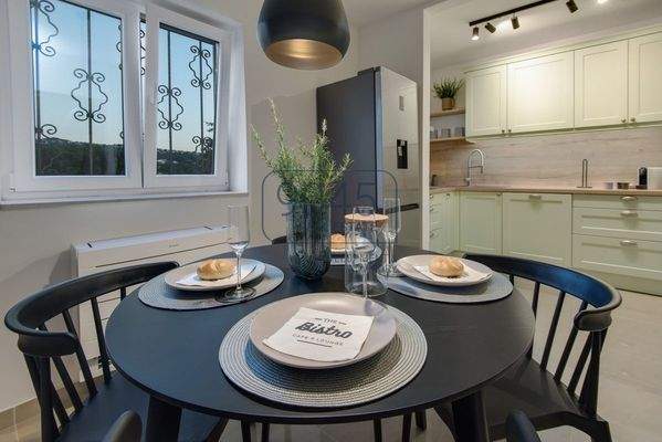 Apartment in ruhiger Lage mit traumhaftem Meerblick in Opatija / Istrien