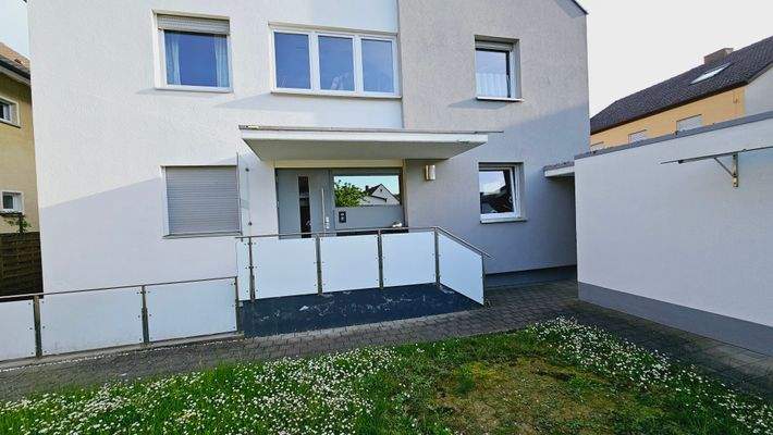 Rückseite / Eingang