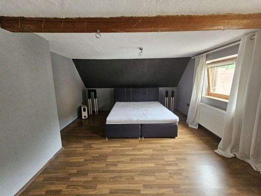 Schlafzimmer 2 im OG