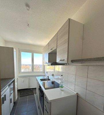 Küche mit Einbauküche