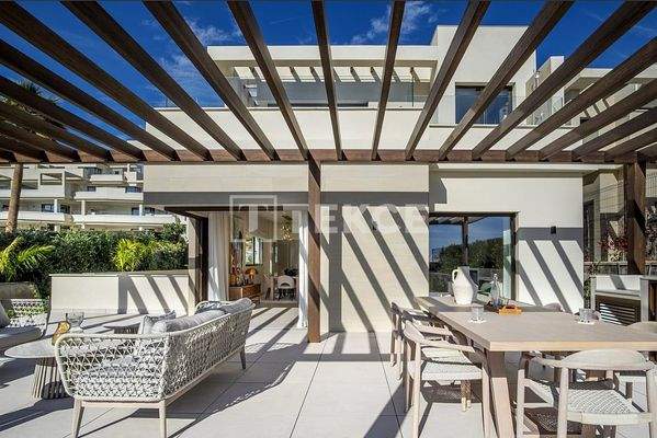 Ready to Move Beachfront Villa in a Gated Community in Marbella