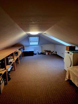 Abstellraum 2 OG.jpg