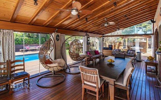 Überdachte Terrasse