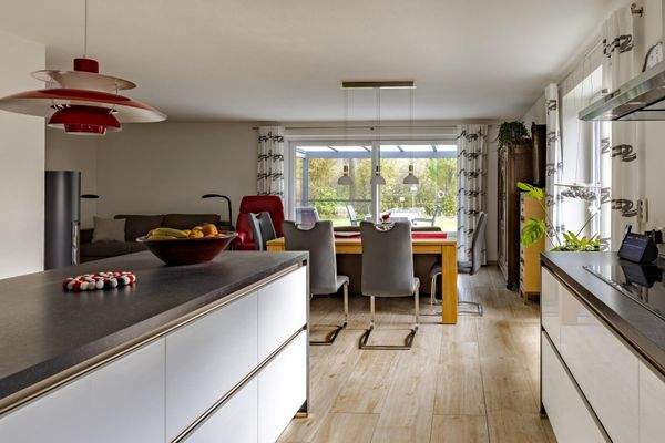 Die großzügige Küche