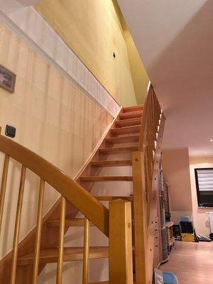 Treppe zum Dachgeschoss