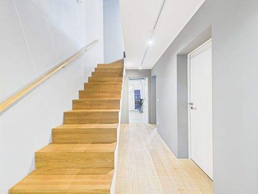 Treppe / Flur im Souterrain