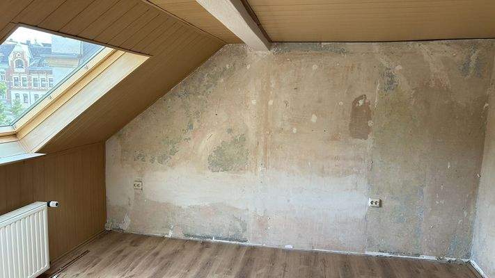 Zimmer Wohnung Dachgeschoss