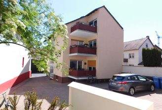 Hofansicht mit Balkon