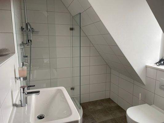 DG Bad zum Fremdenzimmer