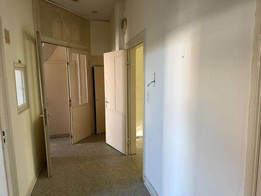 Erdgeschoss Gewerberäume