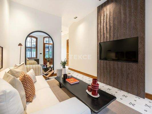 2- Bedroom Apartment Near the Galata Tower in İstanbul