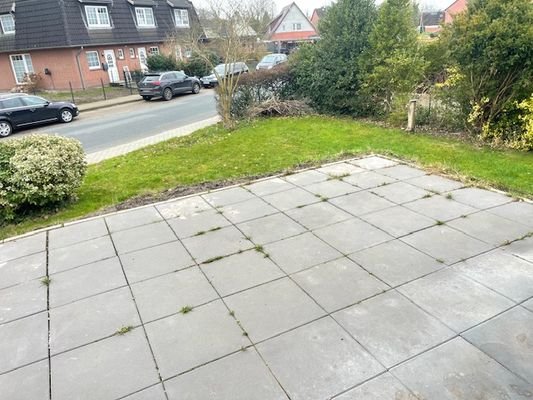 Terrasse mit Gartenanteil