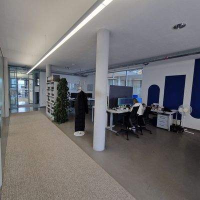 Großraumbüro 1. OG_1.jpg