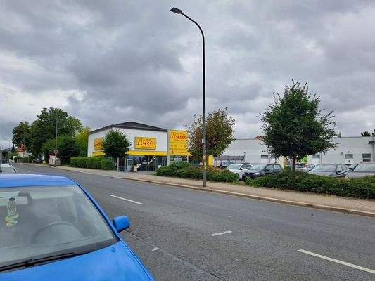 Strassenansicht gegenüber