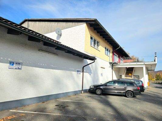 Parkplatz und Zugang