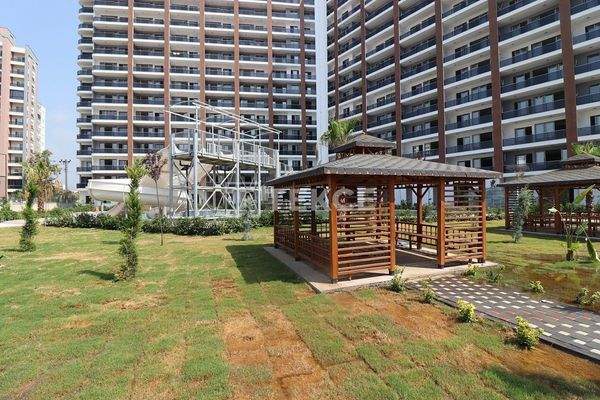 Properties within Walking Distance of Beach in Tömük Mersin