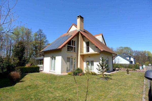 2 mit Fotovoltaik Anlage