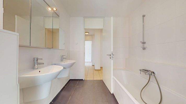 Badezimmer I Ansicht I