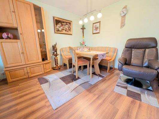 Essbereich im Wohnzimmer