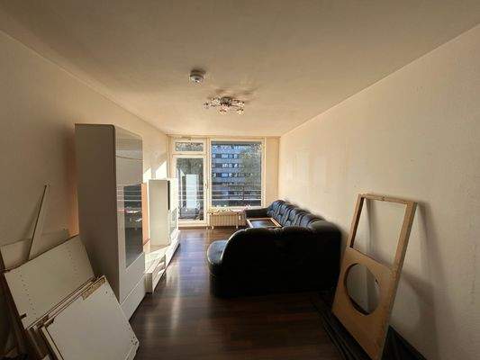 Wohn- und Schlafzimmer 2