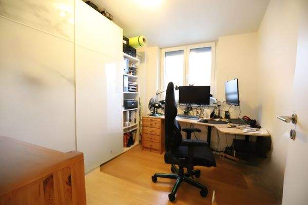 Arbeitszimmer DG Wohnung Graserweg1 BK