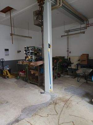 Werkstatt mit Ausstattung