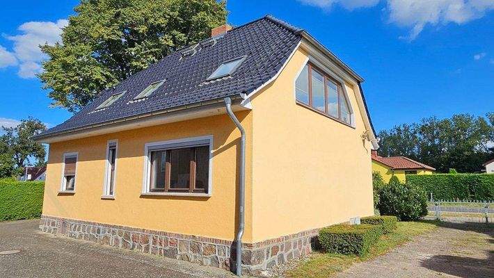 Hofseite, Südgiebel.jpg